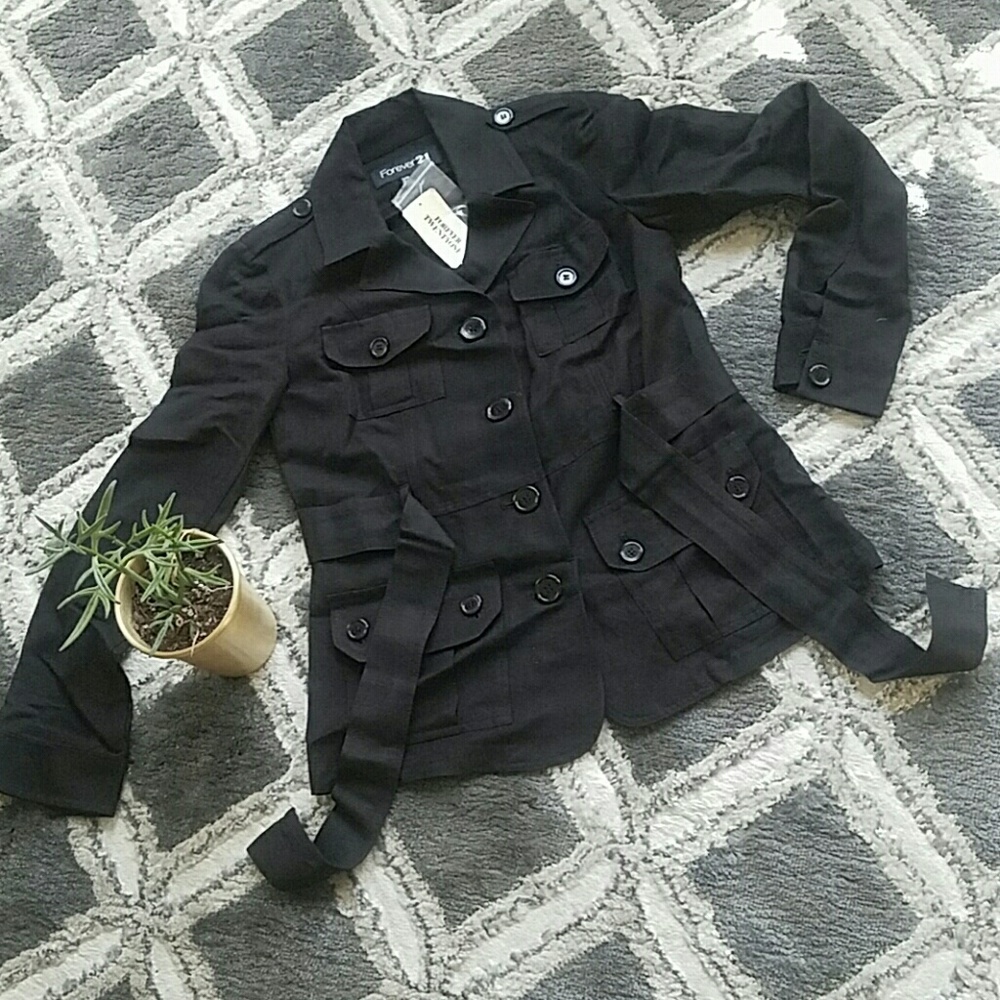 NWT F21 Casual Linen Jacket w/Belt